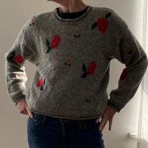 Vintage Wool Sweater With Floral Print
